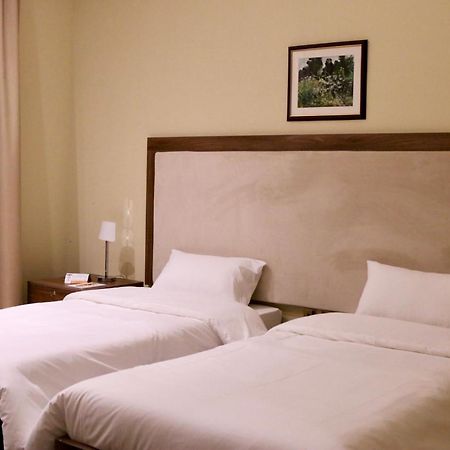 Qatar Youth Hostels Ad Dawhah Esterno foto
