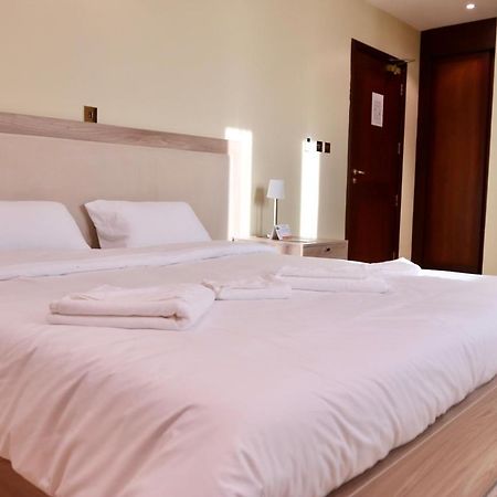 Qatar Youth Hostels Ad Dawhah Esterno foto